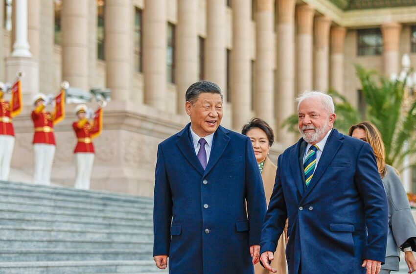  Lula e Xi Jiping assinam 15 acordos de parceria em Pequim