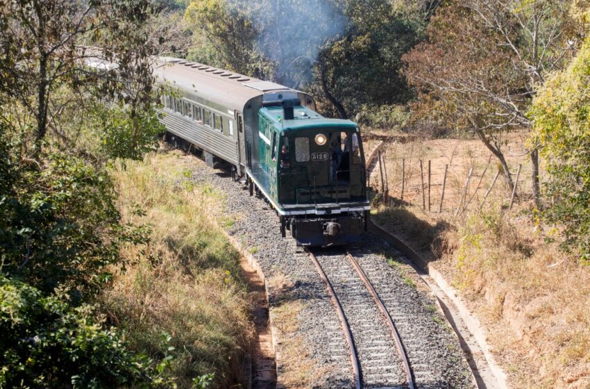  Trem Republicano celebra 150 anos da ferrovia Ytuana, com investimento constante no turismo regional