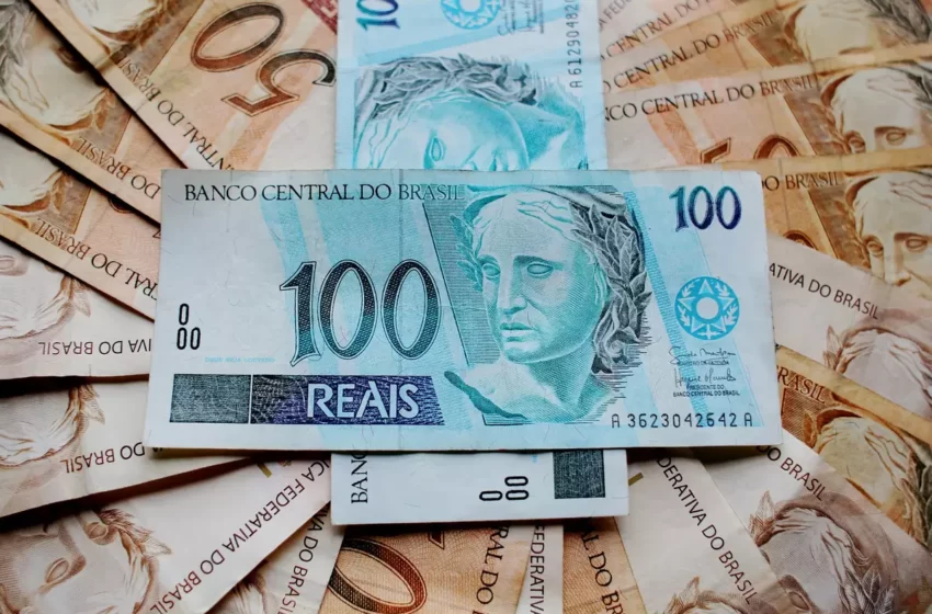  Salário mínimo de R$ 1.550 em São Paulo é aprovado