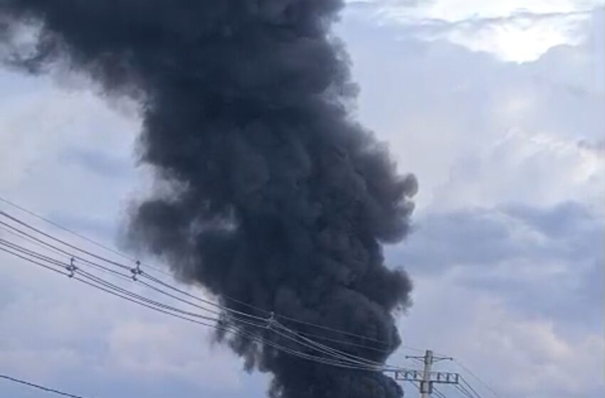 Incêndio em fábrica de Indaiatuba deixa três feridos, diz Prefeitura