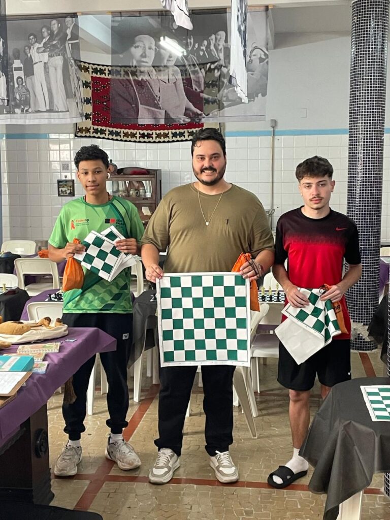 Atleta saltense de xadrez lidera circuito CXA após vitória na 3ª etapa em São Paulo