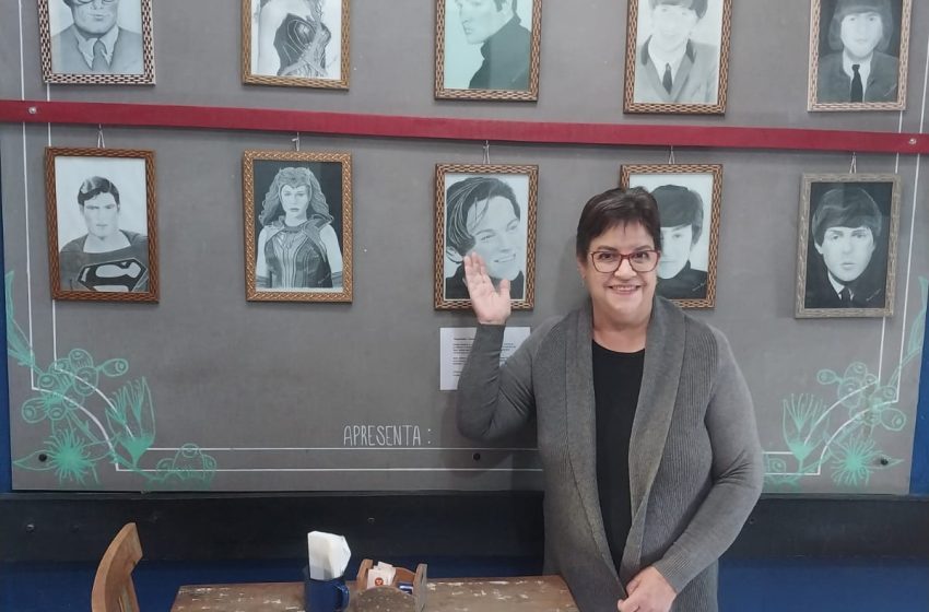  Rosana Nápoli apresenta em Itu exposição “Ícones em Preto e Branco”