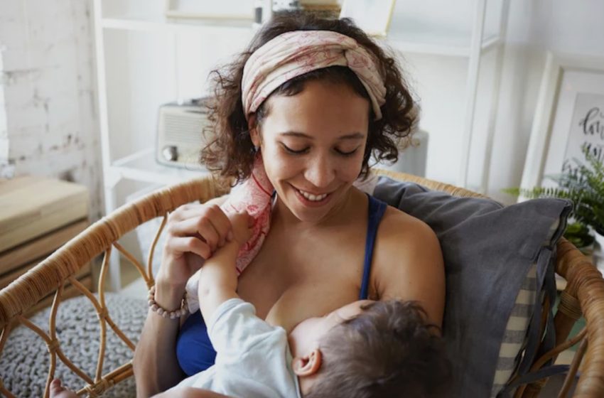Amamentação reduz risco de doença cardíaca na mãe