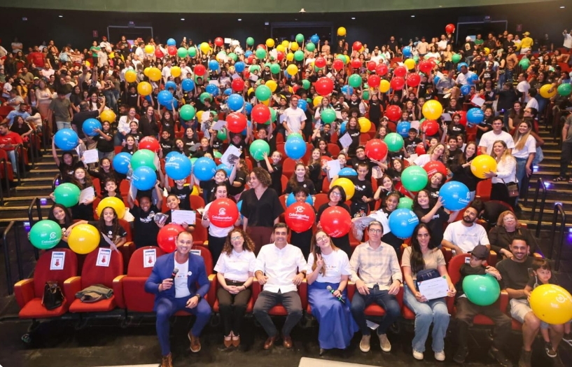  Educação de Indaiatuba certifica mais de 500 estudantes no Programa Aluno Tutor