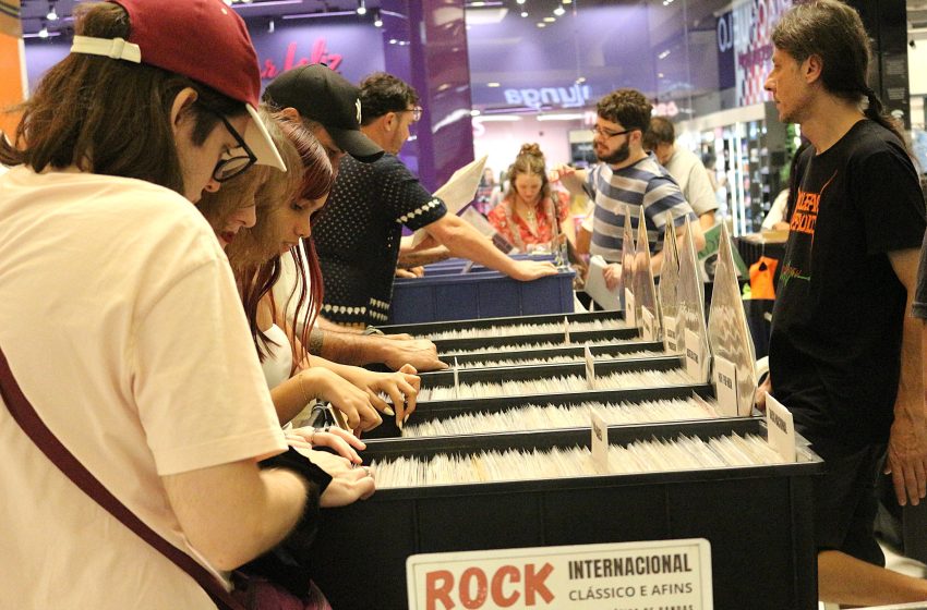 FEIRA DE DISCOS 3.JPG - Portal Rádio FM90